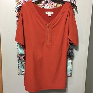 Half shelve blouse